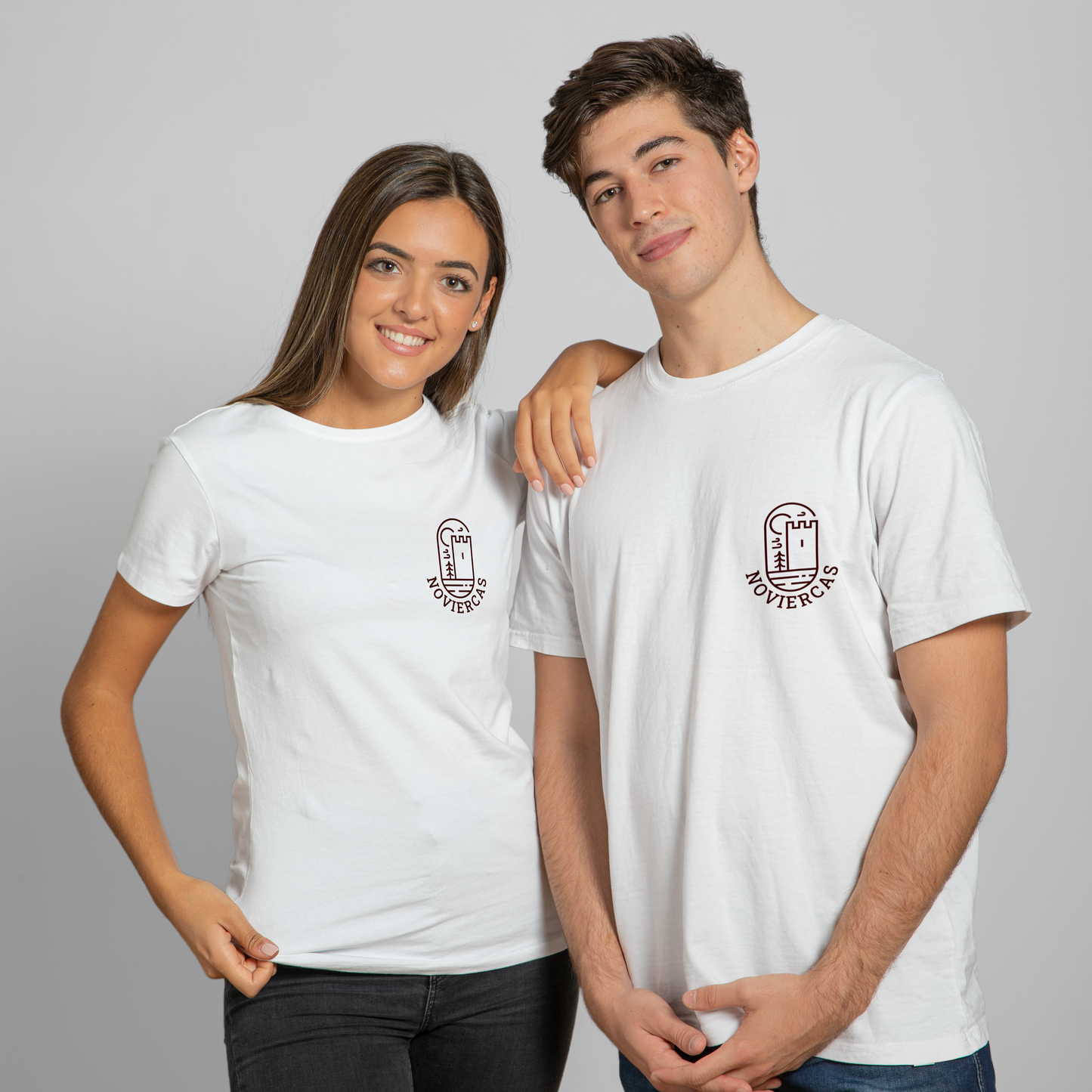 Camiseta Unisex Noviercas - Gráfica Brocos Shop