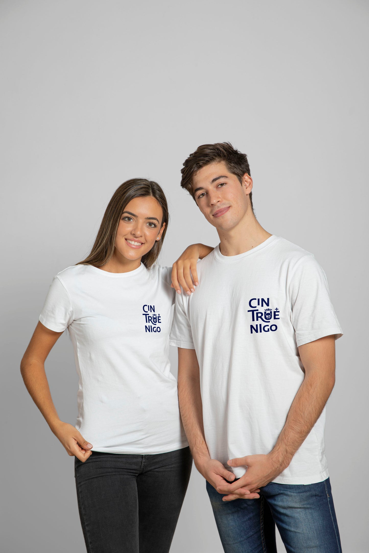Camiseta Unisex Cintruenigo Gráfica Brocos