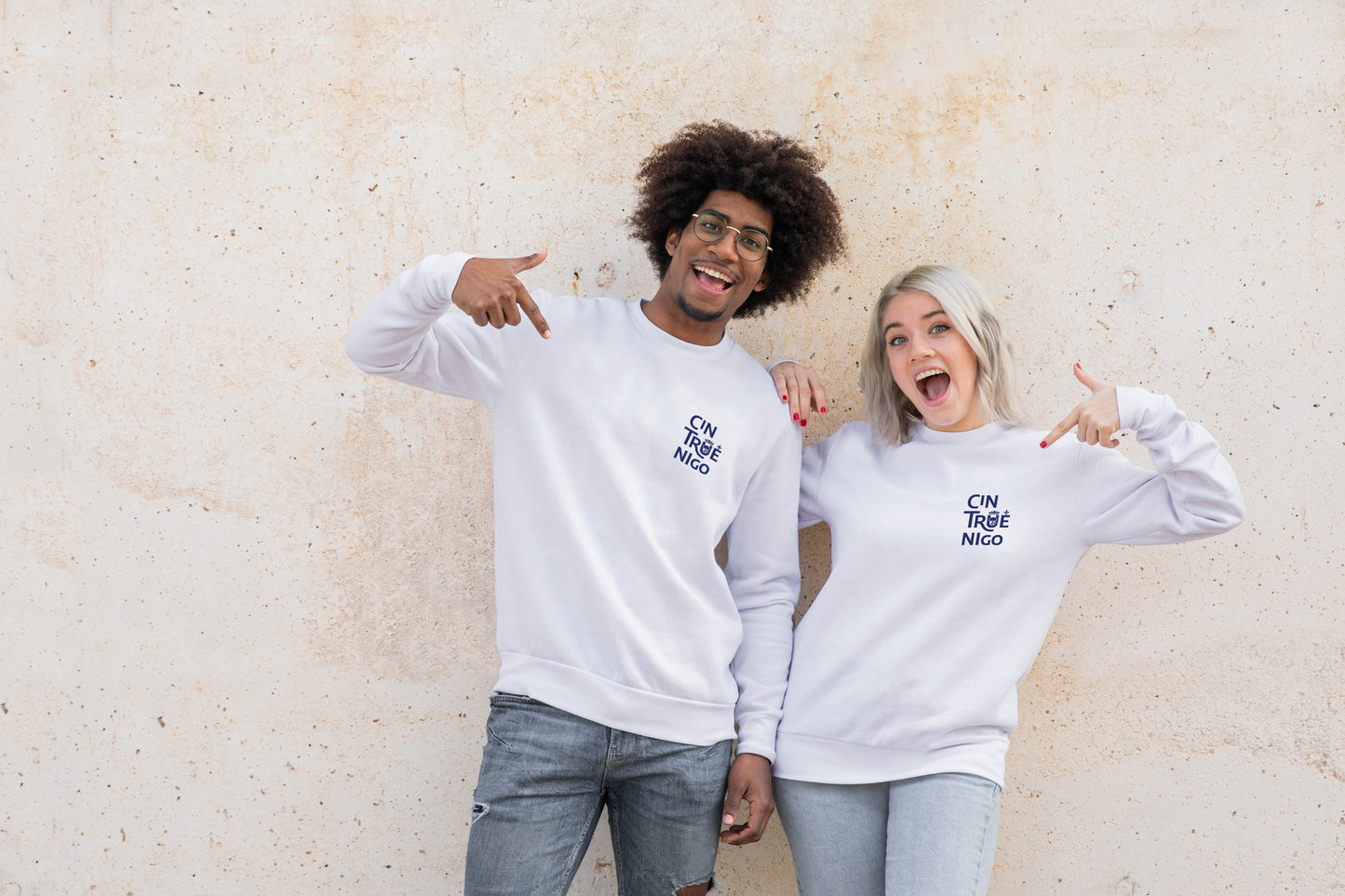 Sudadera Unisex sin capucha Cintruénigo Gráfica Brocos